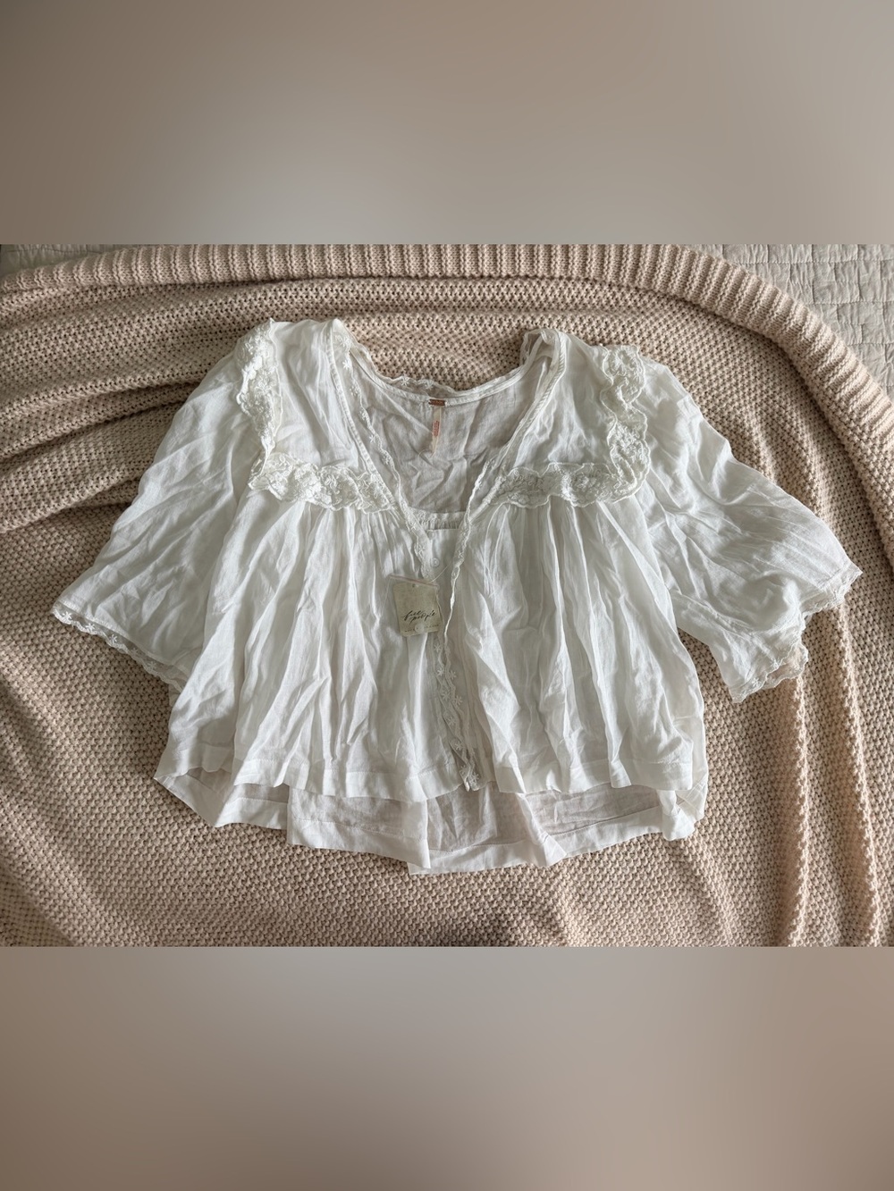 Free People Peasant Top – Size S – NWT 🤍🌿